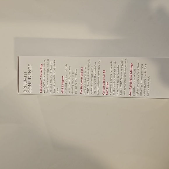 PMD Clean Mini Smart Facial Cleansing Tool New in Box $69 Retail. Travel size! - Picture 5 of 5